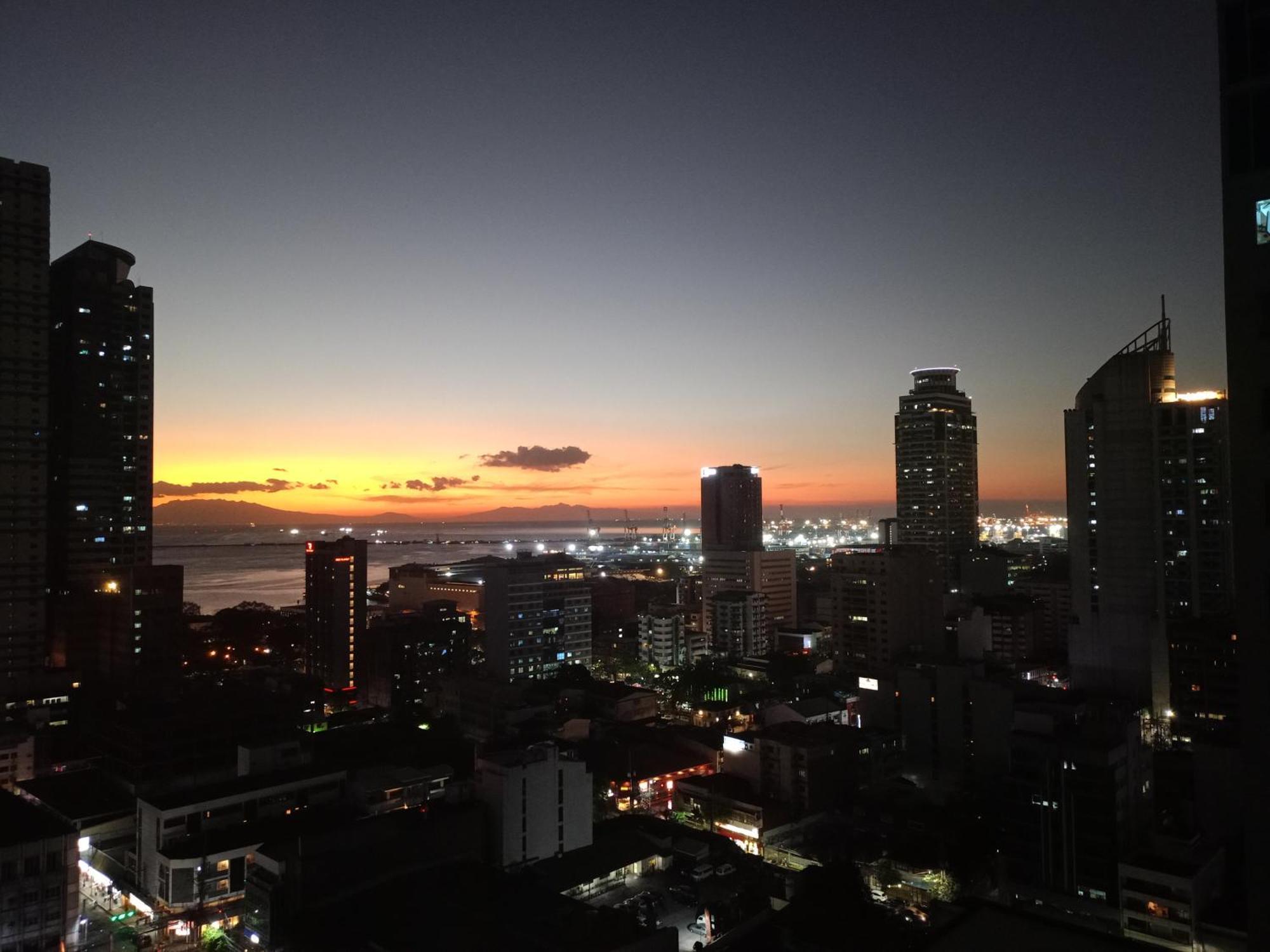 8 Adriatico Staycation Manila Kültér fotó